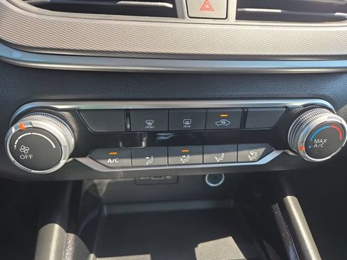 Used 2024 Nissan Altima 2.5 SR FWD image 30