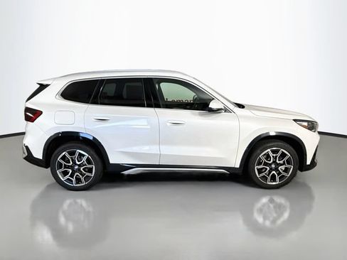 New 2027 BMW X1 xDrive28i AWD/4WD image 8