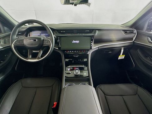 New 2026 Jeep Grand Cherokee L Limited AWD/4WD image 31