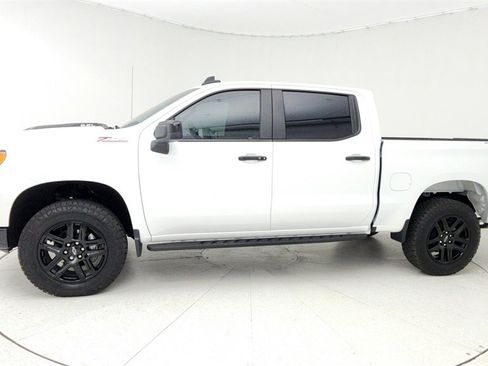 Certified 2025 Chevrolet Silverado 1500 LT Trail Boss w/ Convenience Package II image 2