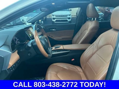 Used 2021 Toyota Avalon Limited w/ Advanced Safety Package FWD image 7