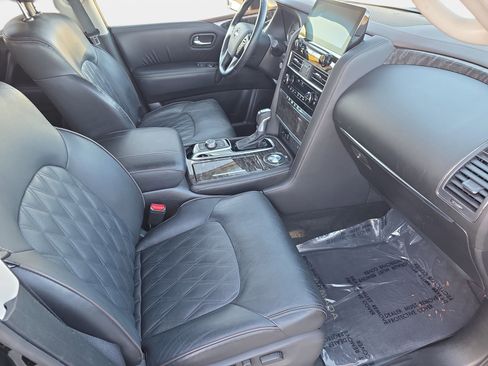 Used 2021 Nissan Armada Platinum w/ Captain's Chairs Package image 10