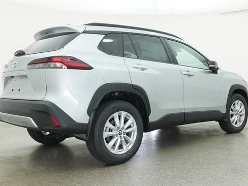 New 2026 Toyota Corolla Cross LE image 25