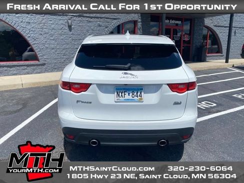 Used 2017 Jaguar F-PACE Prestige AWD/4WD image 6