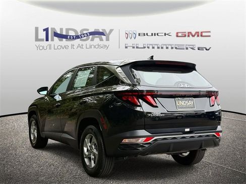 Used 2024 Hyundai Tucson SE image 4