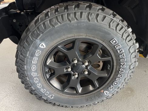 Used 2022 Jeep Wrangler Unlimited Sport image 3