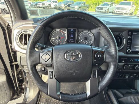 Used 2023 Toyota Tacoma TRD Pro AWD/4WD image 14