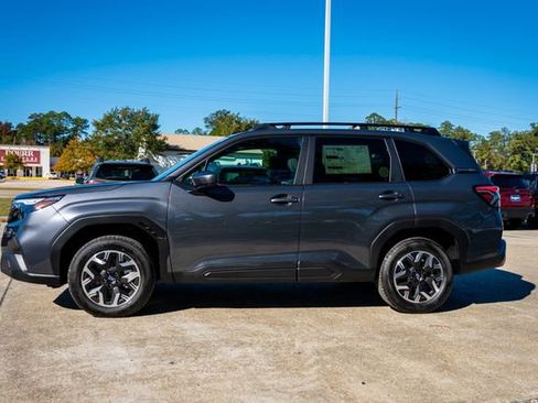 New 2026 Subaru Forester Premium image 2