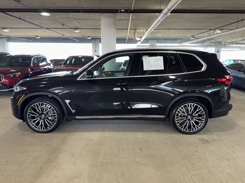 Certified 2025 BMW X5 xDrive40i image 5