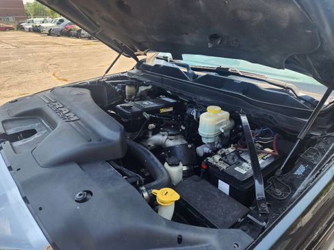 Used 2019 RAM 5500 Tradesman w/ Electrical Accessory Group image 4