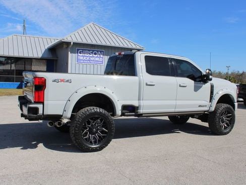 Used 2025 Ford F250 Platinum image 13