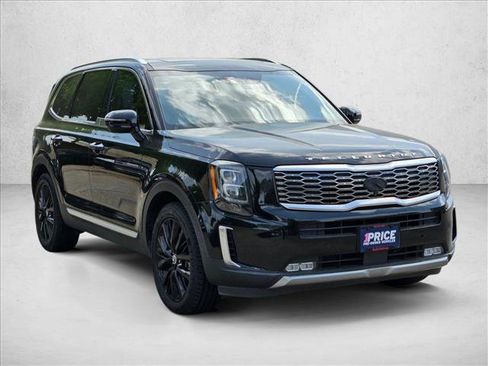 Used 2020 Kia Telluride SX w/ SX Prestige Package image 3