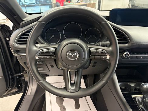 Used 2024 MAZDA MAZDA3 s FWD image 12