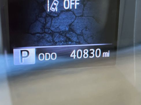 Certified 2022 Toyota Tacoma SR image 26