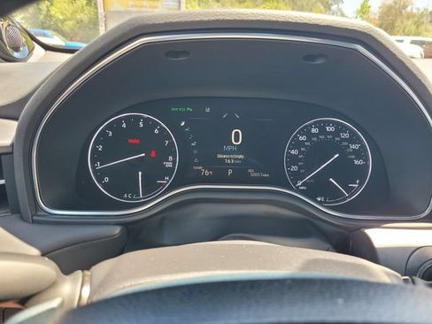 Used 2019 Toyota Avalon Touring w/ Advanced Safety Package FWD image 29