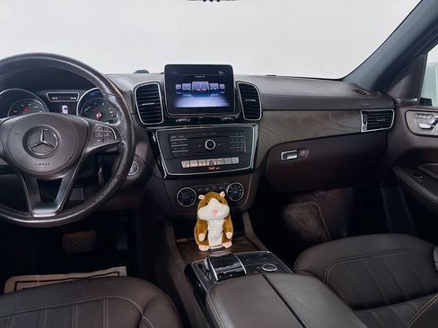 Used 2019 Mercedes-Benz GLS 450 4MATIC image 25