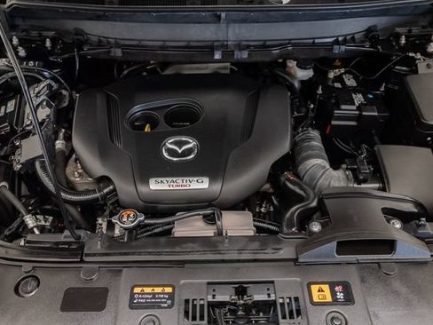 Used 2023 MAZDA CX-9 Signature AWD/4WD image 3