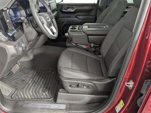 Used 2024 GMC Sierra 1500 Elevation image 12