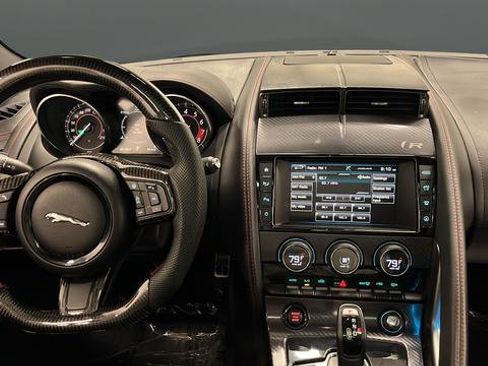 Used 2016 Jaguar F-TYPE R AWD/4WD image 11