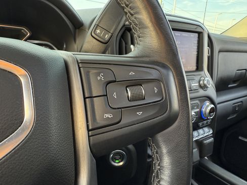 Used 2021 GMC Sierra 2500 Denali w/ Denali Black Diamond Edition image 17