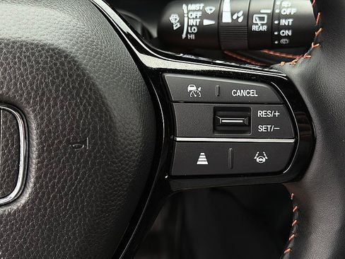 Used 2026 Honda HR-V Sport image 17