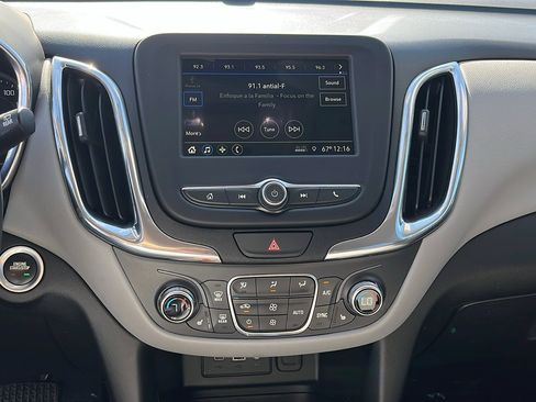 Used 2019 Chevrolet Equinox LT image 20