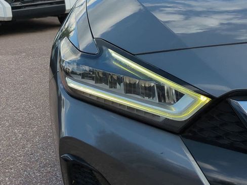 Used 2020 Nissan Maxima 3.5 SV w/ Floor Mat Group FWD image 10