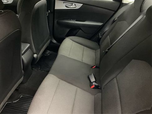 Used 2023 Kia Forte LXS w/ LXS Technology Package FWD image 11