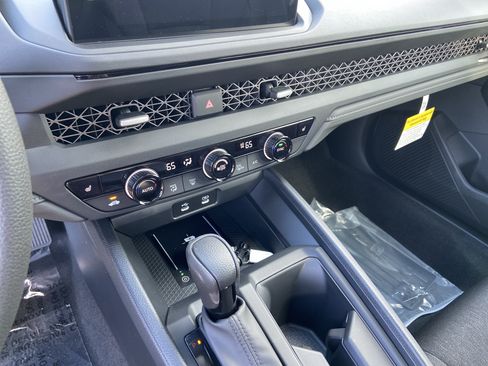 New 2026 Honda Accord SE image 33