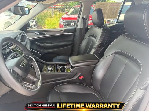 Used 2022 Jeep Grand Cherokee Limited 4xe AWD/4WD image 11