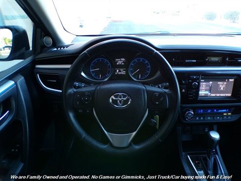 Used 2014 Toyota Corolla S FWD image 30