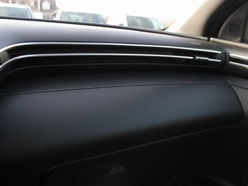 Used 2022 Hyundai Santa Cruz SEL Premium image 24