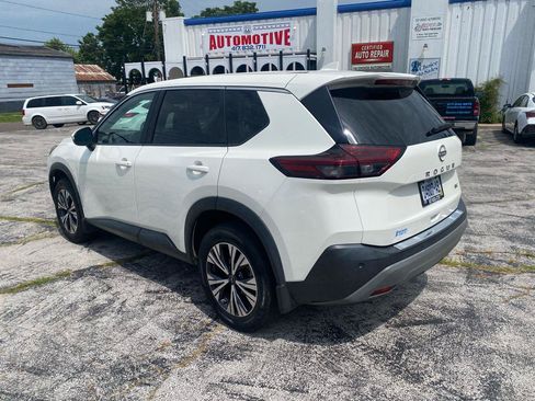 Used 2023 Nissan Rogue SV FWD image 5