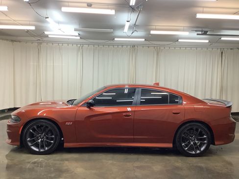 Certified 2023 Dodge Charger Scat Pack RWD image 9
