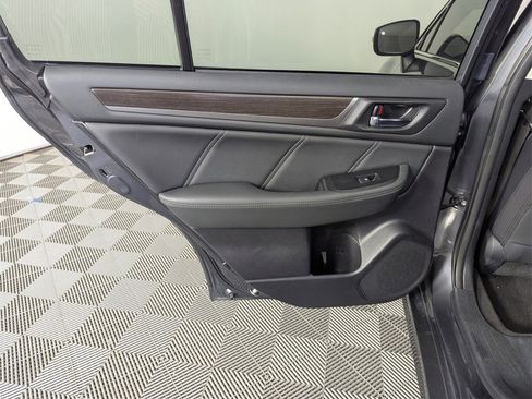 Used 2018 Subaru Legacy 2.5i Limited image 29
