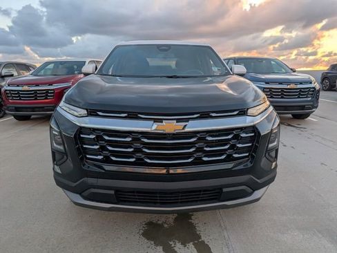 New 2026 Chevrolet Equinox LT FWD image 2