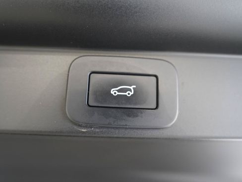 Used 2023 Land Rover Range Rover SE AWD/4WD image 39