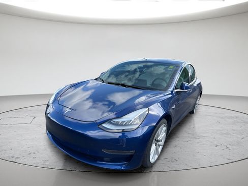 Used 2020 Tesla Model 3 Long Range AWD/4WD image 9
