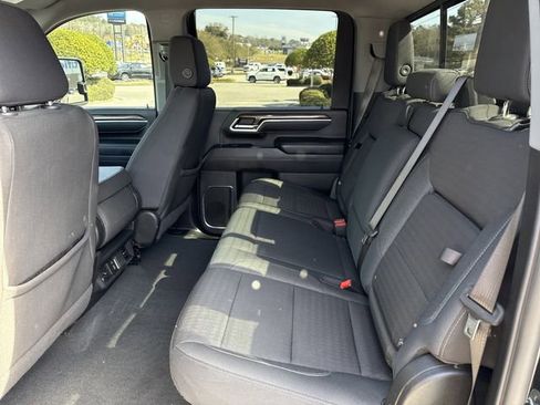 Certified 2025 Chevrolet Silverado 2500 LT w/ Z71 Chrome Sport Edition image 10