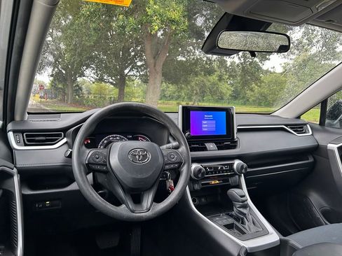 Certified 2023 Toyota RAV4 LE FWD image 13