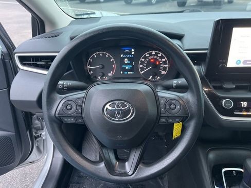 Used 2024 Toyota Corolla LE image 18