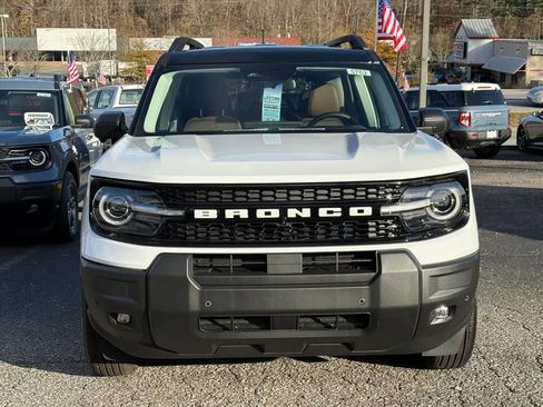 New 2025 Ford Bronco Sport Outer Banks w/ Outer Banks Tech Package+ image 2