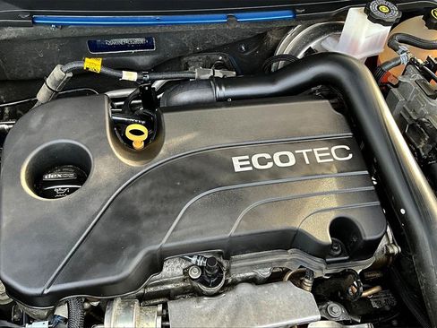 Used 2020 Chevrolet Equinox Premier image 14