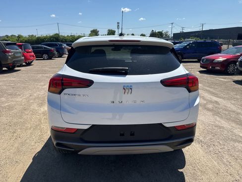 Used 2024 Buick Encore GX Preferred FWD image 13
