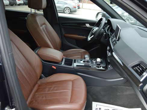 Used 2018 Audi Q5 2.0T Premium Plus w/ Premium Plus Package AWD/4WD image 21