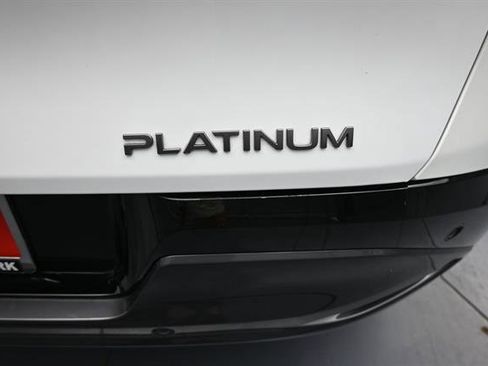 Used 2025 Nissan Murano Platinum w/ Cargo Package AWD/4WD image 6