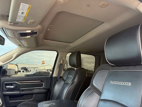 Used 2022 RAM 2500 Laramie AWD/4WD image 13