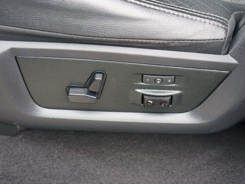 Used 2017 RAM 2500 Laramie w/ Sport Appearance Group image 10