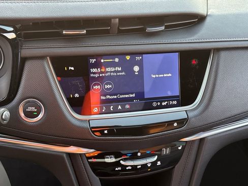 Certified 2025 Cadillac XT5 Premium Luxury image 22