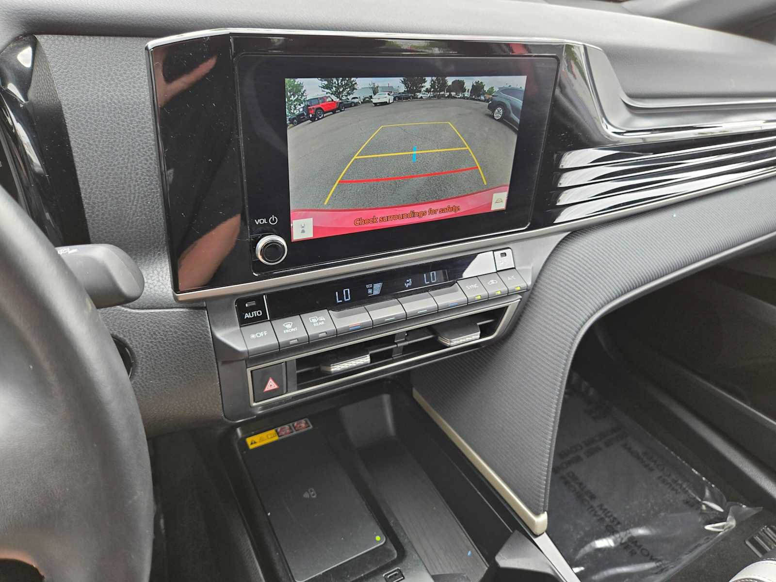Certified 2025 Toyota Camry SE FWD image 29